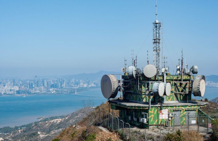 Global hub for small satellites: Best proven opportunities